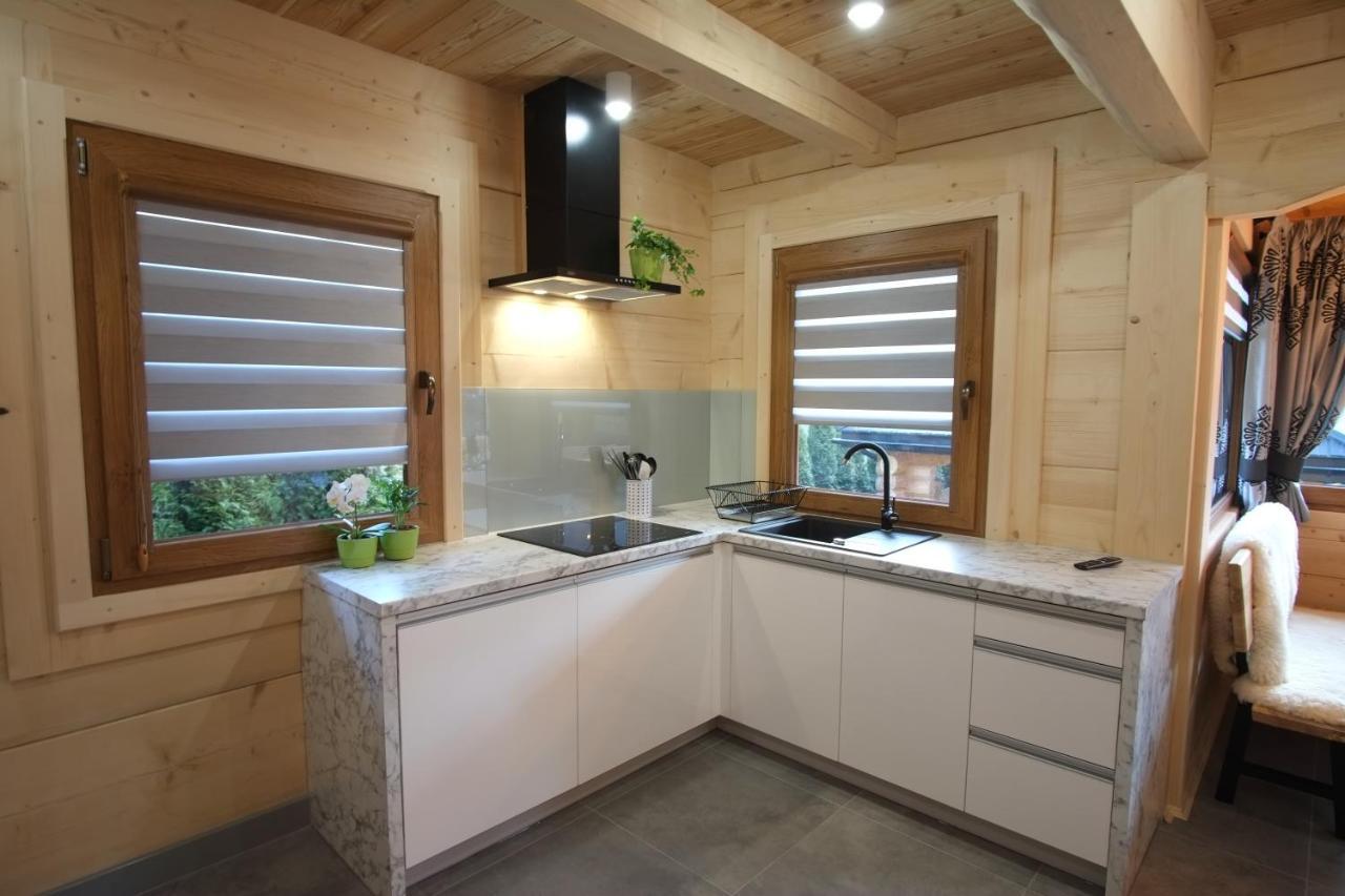 Domek & Apartament Na Ogrodzie Suche Ngoại thất bức ảnh
