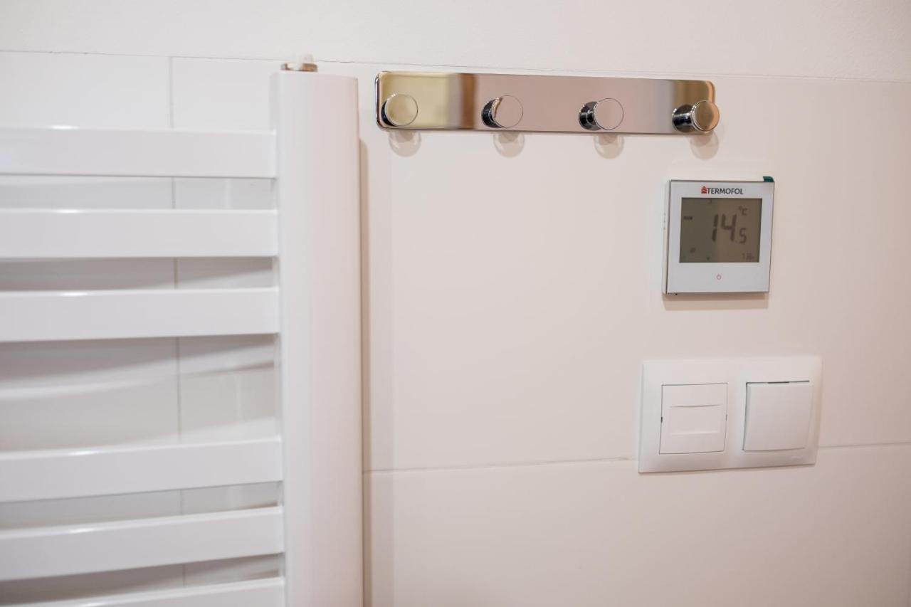 Domek & Apartament Na Ogrodzie Suche Ngoại thất bức ảnh