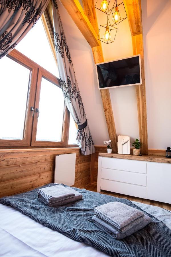 Domek & Apartament Na Ogrodzie Suche Ngoại thất bức ảnh